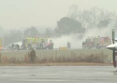 Mortes relatadas após jato particular de propriedade do motorista da NASCAR cair no aeroporto de Statesville Mortes relatadas após jato particular de propriedade do motorista da NASCAR cair no aeroporto de Statesville