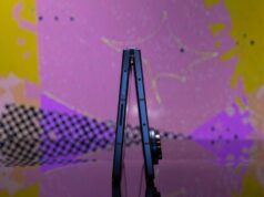 Motorola pode anunciar um telefone dobrável estilo livro na CES 2026 Motorola pode anunciar um telefone dobrável estilo livro na CES 2026