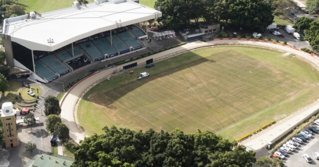 'Mudança de cidades': pista de galgos com décadas será demolida 'Mudança de cidades': pista de galgos com décadas será demolida