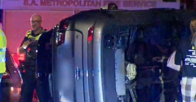 Mulher cinco vezes o limite após acidente destrutivo em Adelaide Um motorista bêbado que estava cinco vezes acima do limite legal chegou perigosamente perto do desastre em um dos subúrbios costeiros mais ricos de Adelaide.