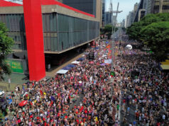 Mulheres protestam contra a violência de gênero em todo o Brasil após casos chocantes Yahoo news home