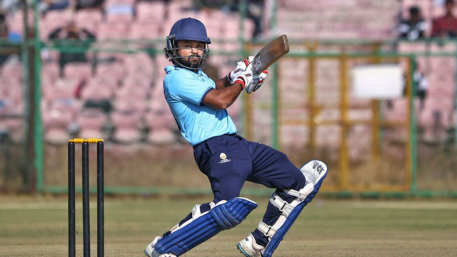 Mumbai conquista vitória contra Uttarakhand; Tamore e Musheer brilham
