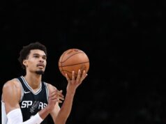 NBA Cup 2025: Victor Wembanyama retorna enquanto San Antonio Spurs enfrenta o Oklahoma City Thunder na semifinal NBA Cup 2025: Victor Wembanyama retorna enquanto San Antonio Spurs enfrenta o Oklahoma City Thunder na semifinal