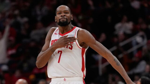 NBA: Kevin Durant se torna o 8º jogador a atingir NBA: Kevin Durant se torna o 8º jogador a atingir 31.000 pontos enquanto Rockets afundam Suns