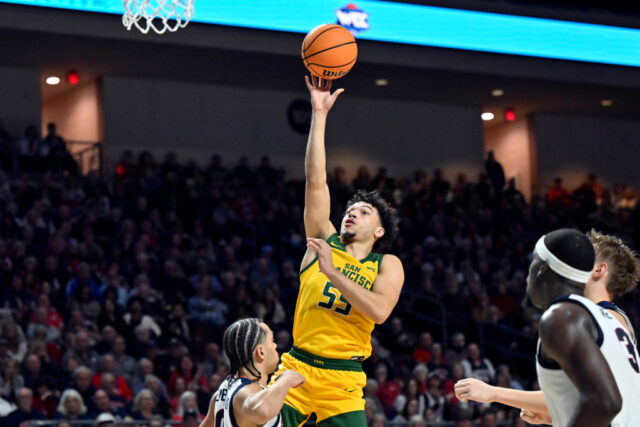 NCAA: Ex-jogador da Universidade de São Francisco deu informações de NCAA: Ex-jogador da Universidade de São Francisco deu informações de apostas a um amigo