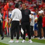 Luke Gifford (57), do San Francisco 49ers, treina nas instalações de treino do San Francisco 49ers em Santa Clara, Califórnia, na quarta-feira, 11 de junho de 2025. (Dai Sugano/Bay Area News Group)