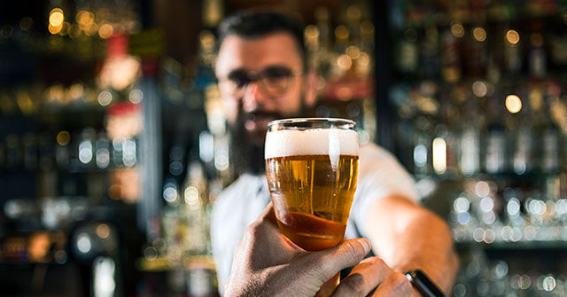 'Não estamos recuando': proprietário do Pro-ICE Idaho Saloon, implacável com 'Não estamos recuando': proprietário do Pro-ICE Idaho Saloon, implacável com ameaças violentas