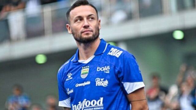 Não satisfeito com o segundo lugar, Marc Klok enfatiza a missão do Persib de dominar a classificação
