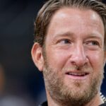 Netflix assina acordo com Barstool Sports de Dave Portnoy para direitos exclusivos de vídeo para três podcasts