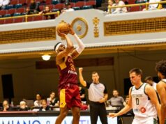 Nets assinam com o novato Chaney Johnson seu último contrato bidirecional Chaney Johnson #31 do Cleveland Charge arremessa a bola durante o jogo contra o Wisconsin Herd em 15 de novembro de 2025 no Cleveland Public Auditorium em Cleveland, Ohio.