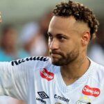 Neymar ajuda o Santos a sobreviver ao rebaixamento da primeira divisão do Brasil