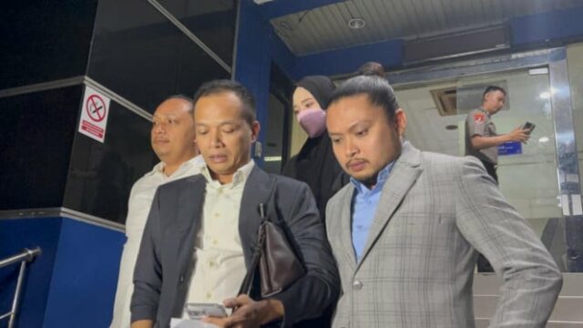 Novo Drama! No meio da questão da infidelidade, por que Novo Drama! No meio da questão da infidelidade, por que Inara Rusli está policiando Insanul Fahmi em relação à fraude?