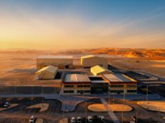 Novo PlayMaker Studios da Arábia Saudita é lançado com produção em andamento do épico de alta tecnologia ‘Unbroken Sword’, dirigido por Alik Sakharov Novo PlayMaker Studios da Arábia Saudita é lançado com produção em andamento do épico de alta tecnologia 'Unbroken Sword', dirigido por Alik Sakharov