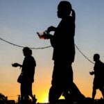 Novos confrontos enquanto Camboja e Tailândia realizam primeiras negociações para acabar com a violência mais recente