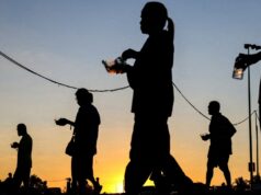 Novos confrontos enquanto Camboja e Tailândia realizam primeiras negociações para acabar com a violência mais recente Novos confrontos enquanto Camboja e Tailândia realizam primeiras negociações para acabar com a violência mais recente