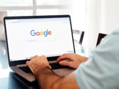 O Google Chrome ainda é gratuito, mas os recursos da Agentic AI podem exigir uma assinatura O compositor de prompts do Gemini no aplicativo Gemini.