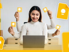 O Google Keep é o aplicativo de foco mais subestimado no Android – veja como eu o uso para me manter organizado Colagem mostrando mãos segurando um smartphone, conectadas a listas de verificação flutuantes do Google Keep, notas e etiquetas coloridas contra um fundo amarelo.