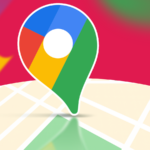 Ilustração da tela de um smartphone exibindo o logotipo do Google Maps junto com ícones de lugares salvos, horários populares, linha do tempo do Maps e um botão