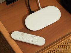 O Google TV Streamer ficou ainda mais tentador graças ao seu novo preço mais baixo Renderização do Google TV Streamer em sua opção de cor avelã contra um fundo branco.