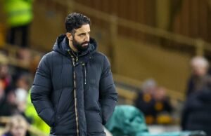 O Manchester United já está pensando em comprar uma das contratações de verão do Sunderland após um forte início Noah Sadiki jogando em Old Trafford