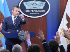 O New York Times acabou de ganhar coragem? Desenho animado de Clay Bennett