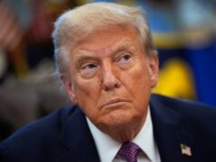 O ataque de Trump às repórteres continua enquanto ele ataca a questão da ressonância magnética | Vídeo O ataque de Trump às repórteres continua enquanto ele ataca a questão da ressonância magnética | Vídeo