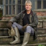 Hopwood DePree (foto) diz que gastou £ 8,5 milhões tentando restaurar uma casa senhorial em Middleton, Grande Manchester