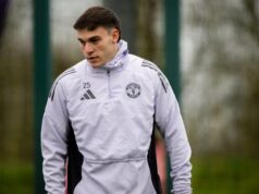 O bom, o ruim e o absolutamente feio da atuação de Manuel Ugarte no Man Utd x Aston Villa Manuel Ugarte passa a bola, durante Aston Villa x Manchester United - Premier League