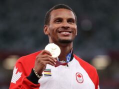 O campeão olímpico De Grasse é nomeado embaixador do evento internacional da Maratona de Mumbai O campeão olímpico De Grasse é nomeado embaixador do evento internacional da Maratona de Mumbai