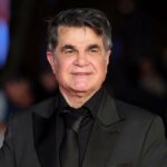 O cineasta 'Foi apenas um acidente' Jafar Panahi é condenado a um ano de prisão por ausência no Irã