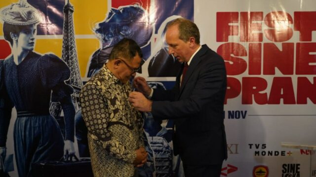 O cineasta indonésio Garin Nugroho é elevado ao posto mais alto no prêmio de artes da França
