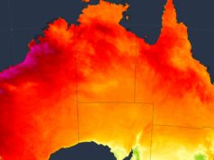 O clima chicoteia enquanto as cidades sufocam e congelam no primeiro dia de verão O clima chicoteia enquanto as cidades sufocam e congelam no primeiro dia de verão