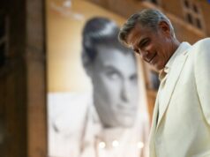 O compositor de ‘Jay Kelly’, Nicholas Britell, fala sobre o uso de um piano de feltro e fita analógica para gravar a trilha sonora do filme O compositor de 'Jay Kelly', Nicholas Britell, fala sobre o uso de um piano de feltro e fita analógica para gravar a trilha sonora do filme