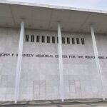 O Kennedy Center é visto quinta-feira, 18 de dezembro de 2025 em...