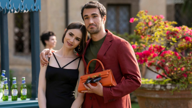 O criador de 'Emily in Paris', Darren Star, analisa as O criador de 'Emily in Paris', Darren Star, analisa as reviravoltas no relacionamento da 5ª temporada e as possibilidades futuras