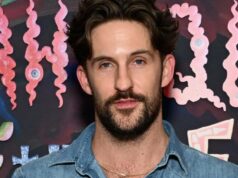 O escritor de ‘SNL’ Jimmy Fowlie pede ajuda para encontrar a irmã desaparecida: ‘Estamos preocupados que ela não esteja segura’ O escritor de 'SNL' Jimmy Fowlie pede ajuda para encontrar a irmã desaparecida: 'Estamos preocupados que ela não esteja segura'