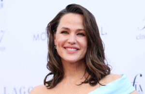 O estilo de casaco ‘old money’ de Jennifer Garner tira a pressão de se preparar moda