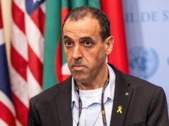 O ex-refém do Hamas alertou os líderes australianos sobre os perigos do anti-semitismo meses antes do ataque em Bondi Beach O ex-refém do Hamas alertou os líderes australianos sobre os perigos do anti-semitismo meses antes do ataque em Bondi Beach