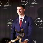 GettyImages-2251778404 Fernando Mendoza, finalista do Troféu Heisman, reage à entrevista viral pós-jogo Jeremiyah Love Diego Pavia, Julian Sayin