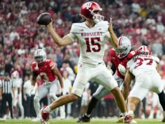 O futebol universitário está maior do que nunca – então o Congresso quer participar da ação O futebol universitário está maior do que nunca – então o Congresso quer participar da ação