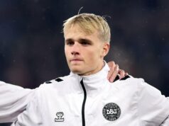 O garoto-prodígio do meio-campo que o Man Utd quer com cláusula de rescisão de £ 75 milhões ganha prêmio, ele segue duas contratações do Red Devils Victor Froholdt joga pelo Porto x Nice