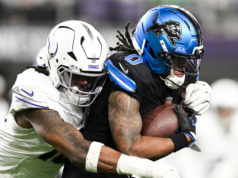O jogo da NFL do dia de Natal dos Lions-Vikings da Netflix quebra o recorde histórico de streaming nos EUA com 27,5 milhões de espectadores O jogo da NFL do dia de Natal dos Lions-Vikings da Netflix quebra o recorde histórico de streaming nos EUA com 27,5 milhões de espectadores