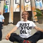 Arthur Clifton, 25 anos, com formação privada, é um dos principais organizadores do grupo anticapitalista Take Back Power