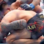 GettyImages-2243138155 Lesão no tornozelo de Cam Skattebo