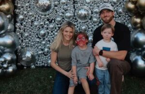 O marido de Witney Carson a surpreende com uma festa após a vitória de ‘DWTS’ O marido de Witney Carson a surpreendeu com uma festa de boas-vindas após a vitória de ‘DWTS’