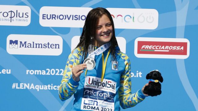 O mergulhador olímpico Lyskun perdeu seus títulos pela Ucrânia após mudar para a aliança russa
