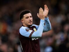 O papel de Jadon Sancho está ainda mais ameaçado enquanto o Aston Villa fecha um contrato de £ 10,5 milhões para o novo ala Jadon Sancho jogando pelo Aston Villa