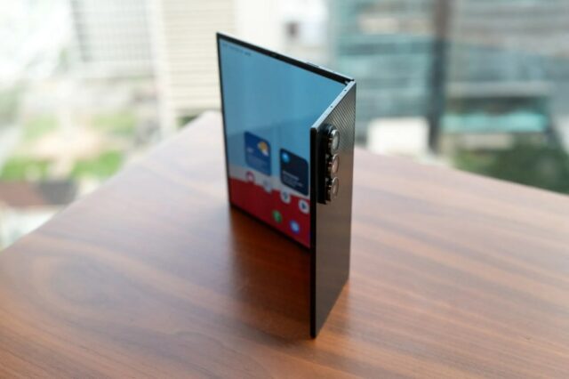 Smartphone Galaxy Z TriFold da Samsung. (Justin Chin/Bloomberg)