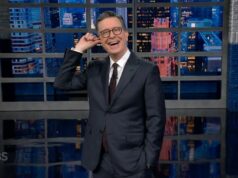 O público do estúdio de Colbert explode depois de saber as notícias do Kennedy Center de Trump: ‘Tenho a sensação de que você acabou de descobrir’ | Vídeo O público do estúdio de Colbert explode depois de saber as notícias do Kennedy Center de Trump: 'Tenho a sensação de que você acabou de descobrir' | Vídeo