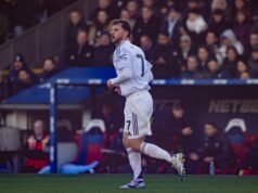 O que Mason Mount fez depois do jogo em tempo integral contra o Crystal Palace mostrou verdadeira liderança Leny Yoro comete falta em Jean-Philippe Mateta